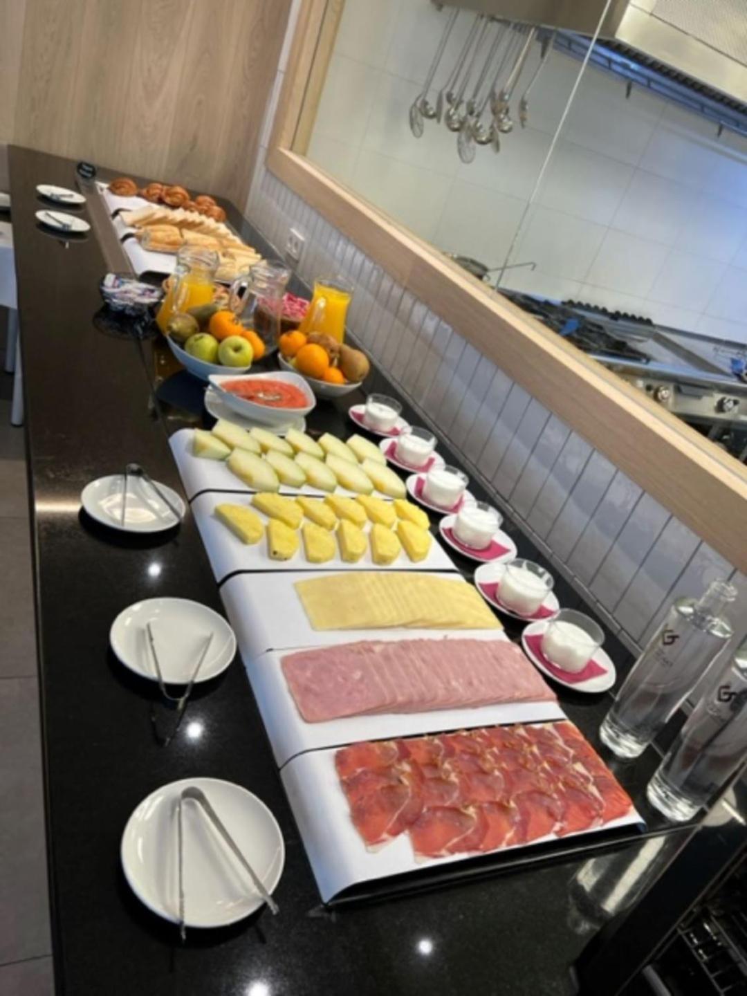 Iraipe Logrono Hotel Kültér fotó