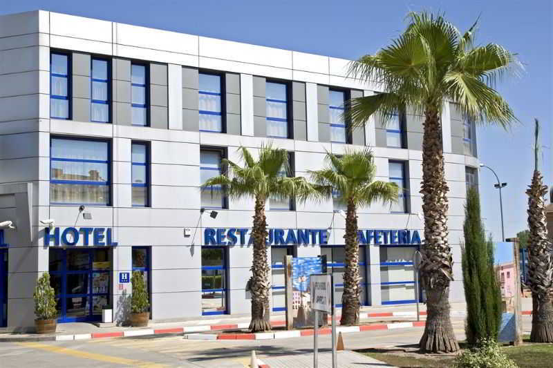 Iraipe Logrono Hotel Kültér fotó